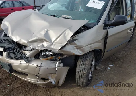 2002 Dodge Caravan Sport из США, поврежденный, VIN 1B4GP443X2B671220